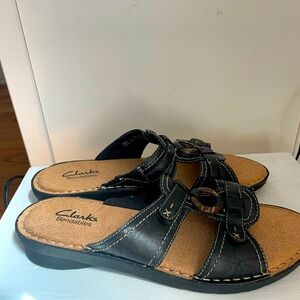 NWOT Clarks Size 8